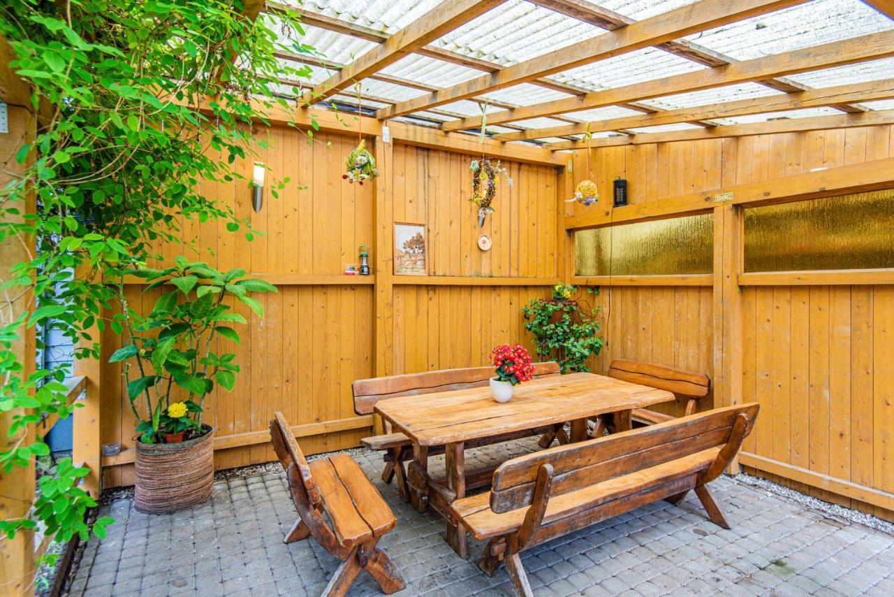 Po Juros Banga Hotel Palanga Ngoại thất bức ảnh