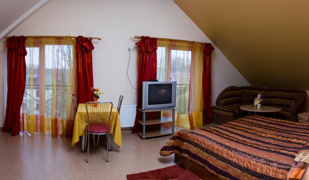 Po Juros Banga Hotel Palanga Ngoại thất bức ảnh
