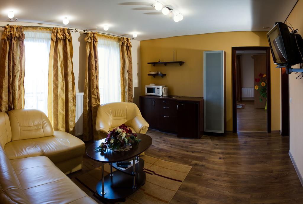 Po Juros Banga Hotel Palanga Ngoại thất bức ảnh