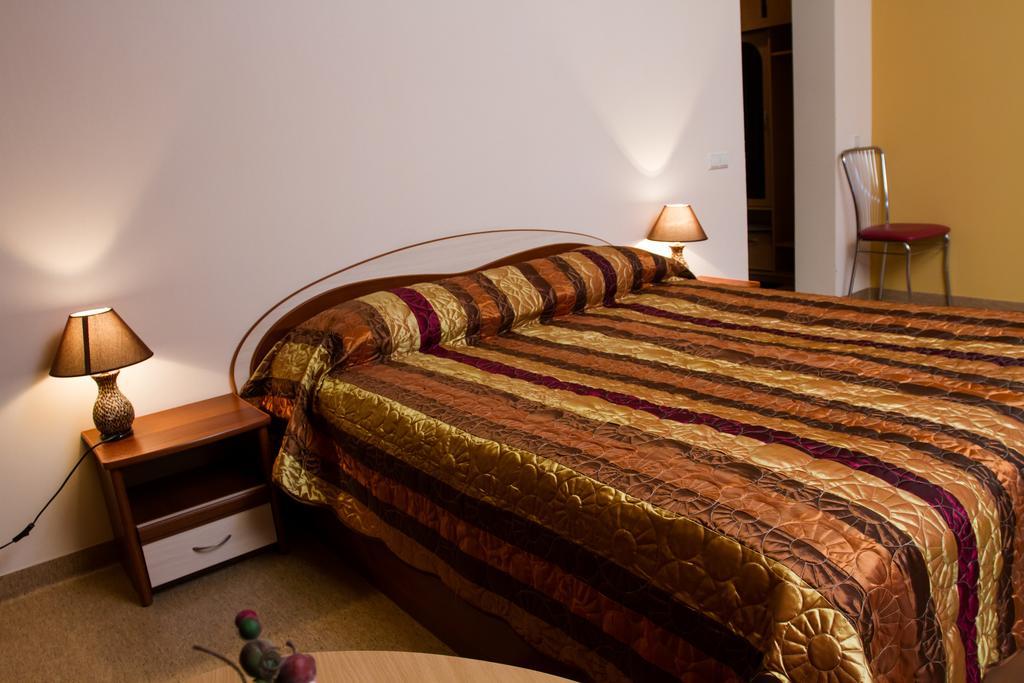 Po Juros Banga Hotel Palanga Ngoại thất bức ảnh