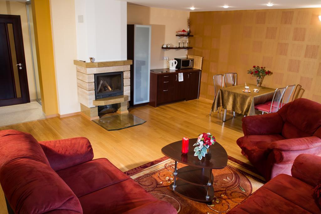 Po Juros Banga Hotel Palanga Ngoại thất bức ảnh